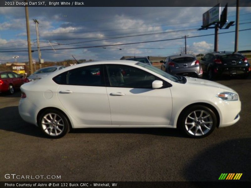 Bright White / Black 2013 Dodge Dart SXT