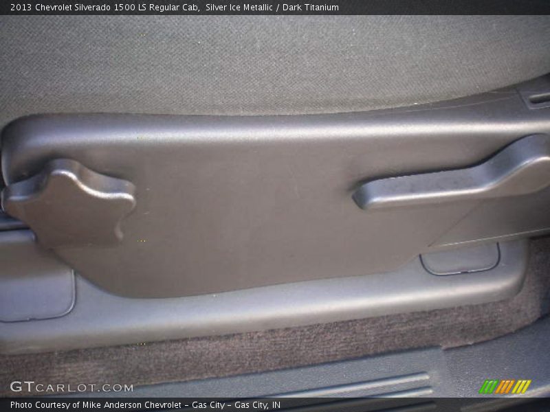 Silver Ice Metallic / Dark Titanium 2013 Chevrolet Silverado 1500 LS Regular Cab