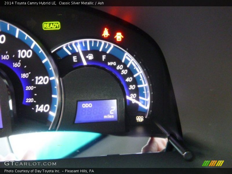 Classic Silver Metallic / Ash 2014 Toyota Camry Hybrid LE