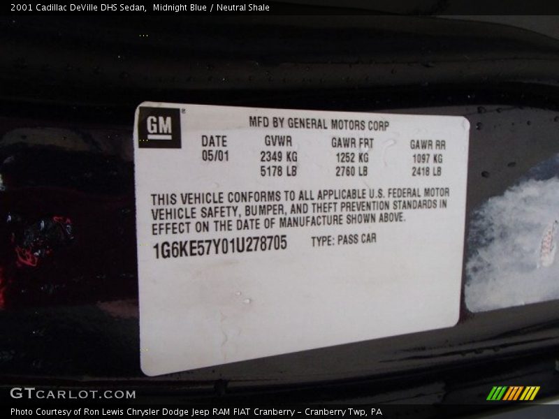 Midnight Blue / Neutral Shale 2001 Cadillac DeVille DHS Sedan