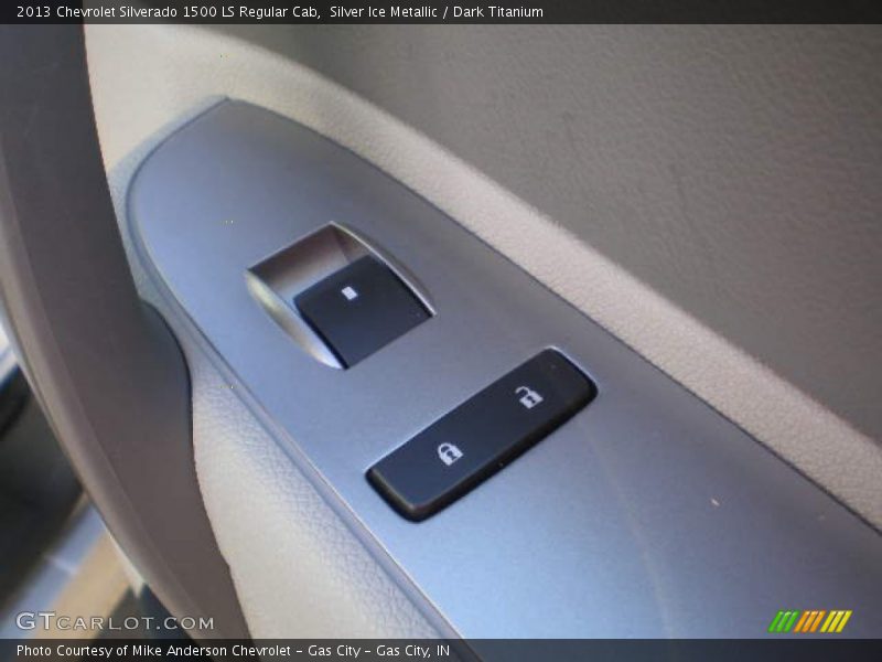 Silver Ice Metallic / Dark Titanium 2013 Chevrolet Silverado 1500 LS Regular Cab