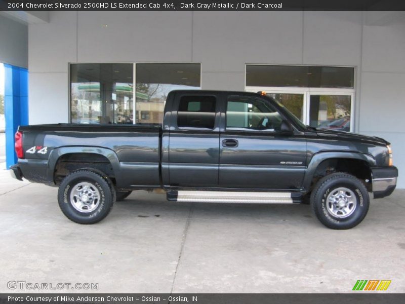 Dark Gray Metallic / Dark Charcoal 2004 Chevrolet Silverado 2500HD LS Extended Cab 4x4