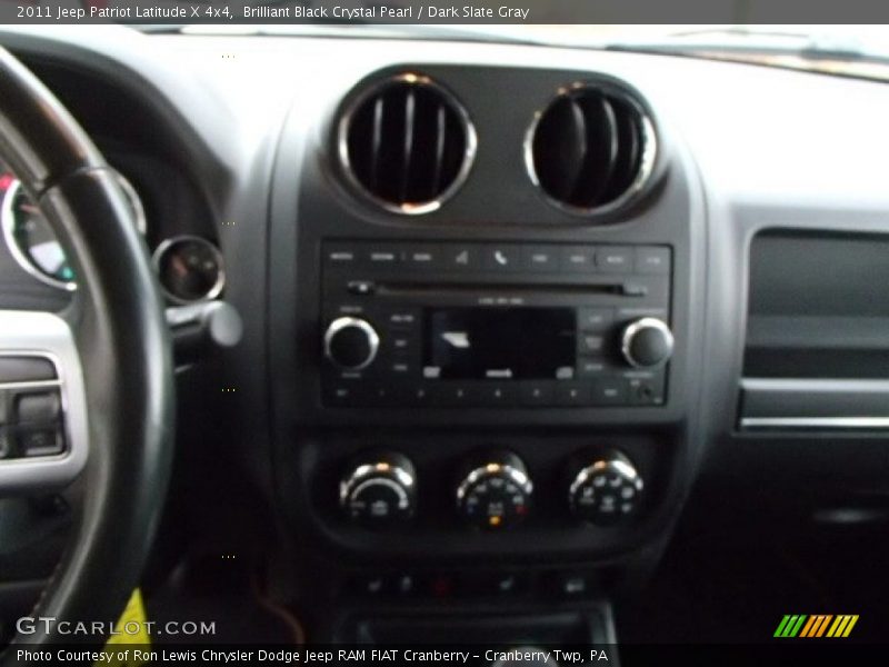 Brilliant Black Crystal Pearl / Dark Slate Gray 2011 Jeep Patriot Latitude X 4x4