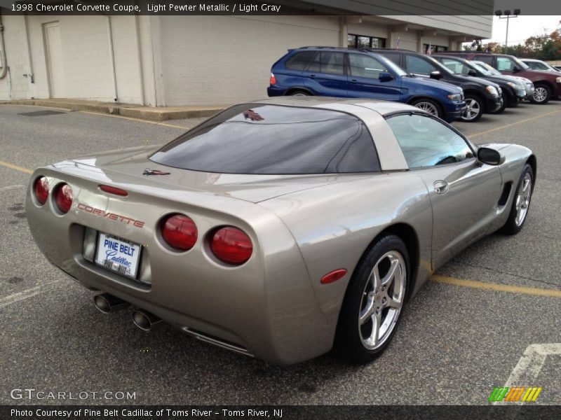 Light Pewter Metallic / Light Gray 1998 Chevrolet Corvette Coupe