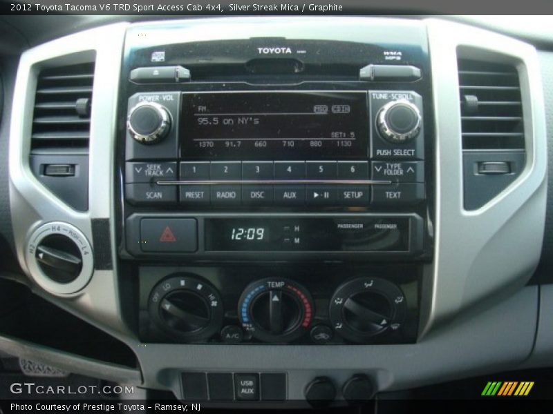 Silver Streak Mica / Graphite 2012 Toyota Tacoma V6 TRD Sport Access Cab 4x4