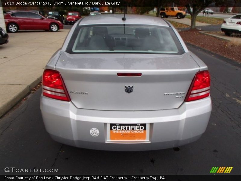 Bright Silver Metallic / Dark Slate Gray 2010 Dodge Avenger SXT