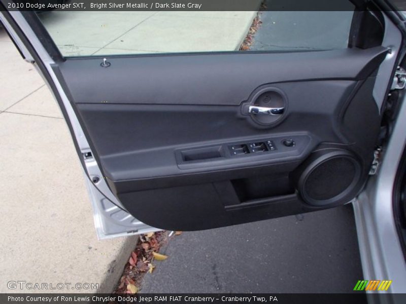Bright Silver Metallic / Dark Slate Gray 2010 Dodge Avenger SXT