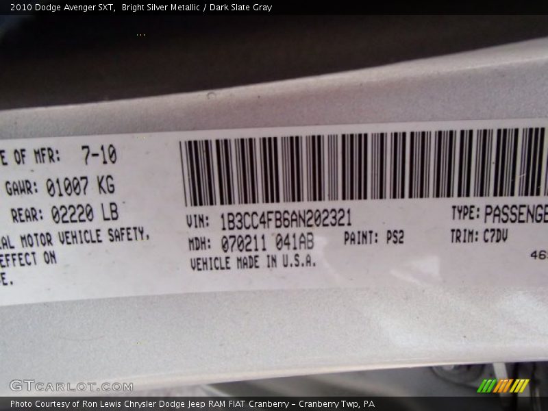 Bright Silver Metallic / Dark Slate Gray 2010 Dodge Avenger SXT