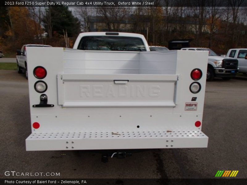 Oxford White / Steel 2013 Ford F250 Super Duty XL Regular Cab 4x4 Utility Truck