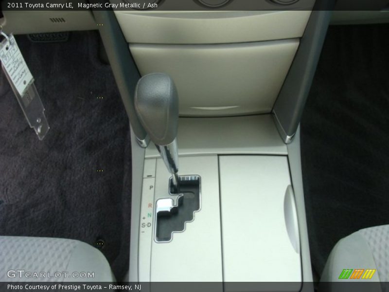 Magnetic Gray Metallic / Ash 2011 Toyota Camry LE
