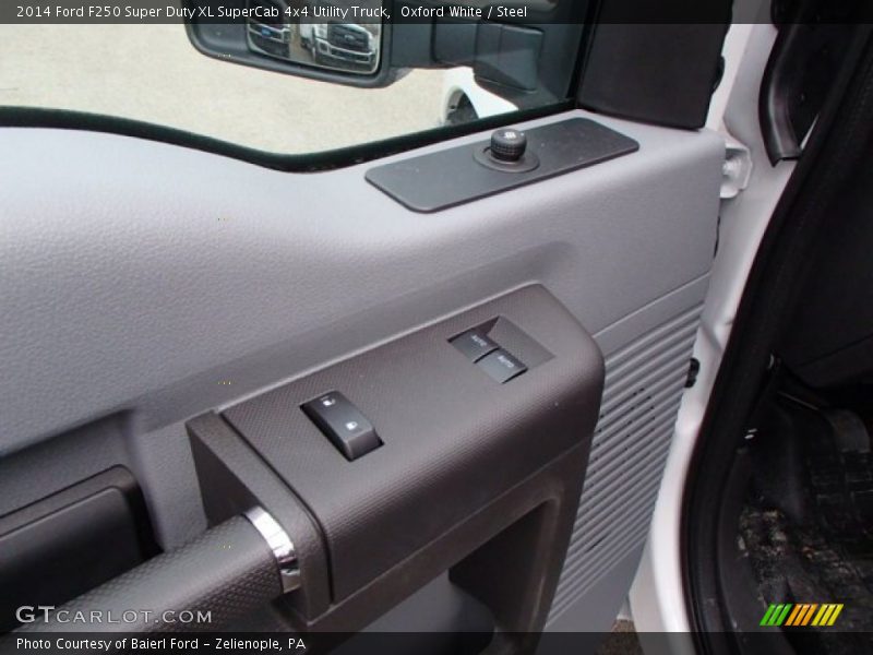 Oxford White / Steel 2014 Ford F250 Super Duty XL SuperCab 4x4 Utility Truck