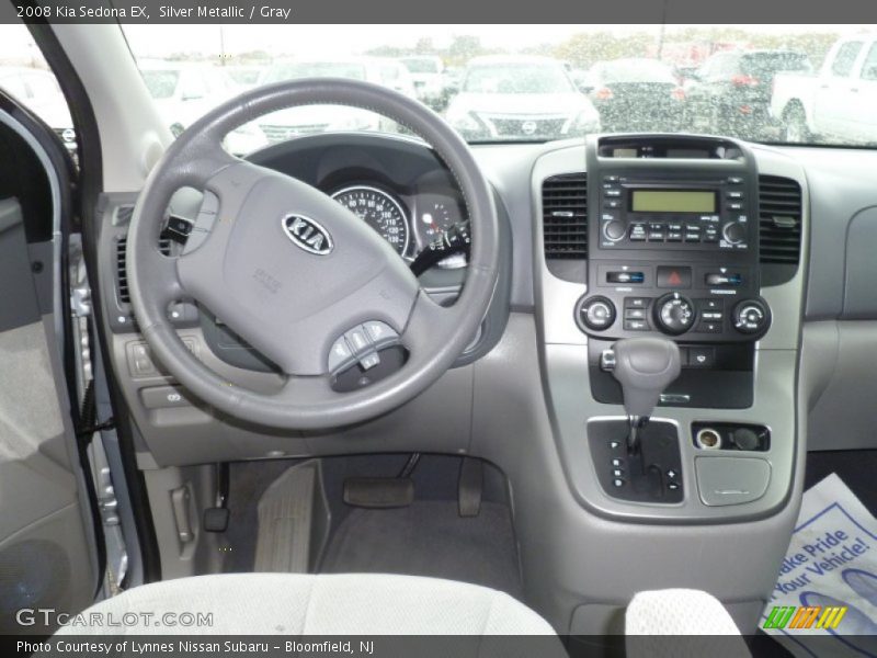 Silver Metallic / Gray 2008 Kia Sedona EX