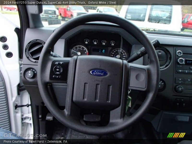  2014 F250 Super Duty XL SuperCab 4x4 Utility Truck Steering Wheel
