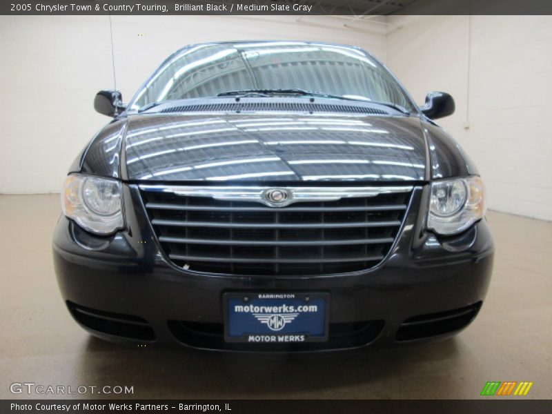 Brilliant Black / Medium Slate Gray 2005 Chrysler Town & Country Touring