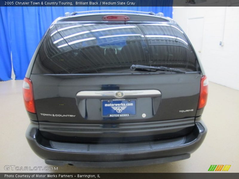 Brilliant Black / Medium Slate Gray 2005 Chrysler Town & Country Touring