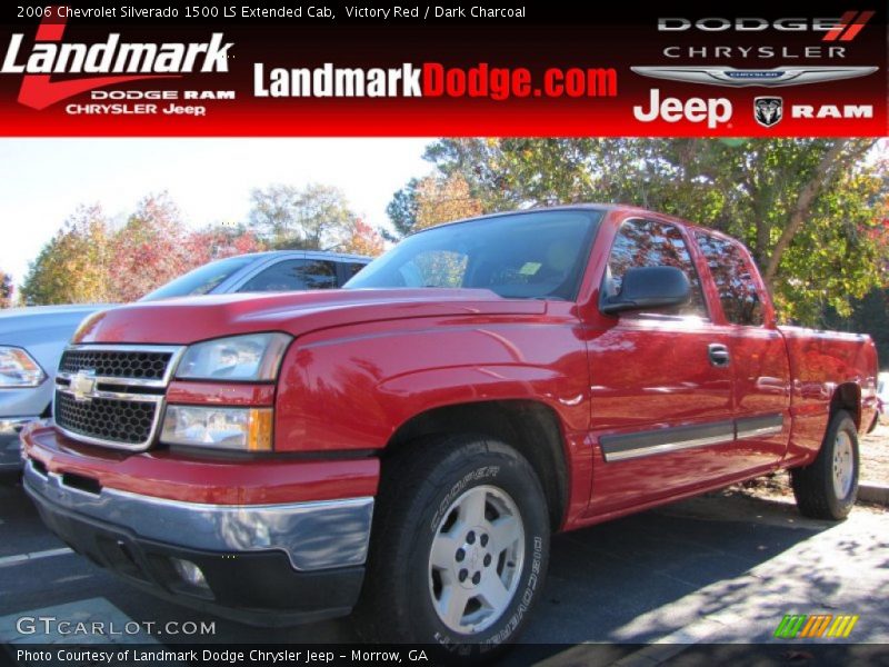 Victory Red / Dark Charcoal 2006 Chevrolet Silverado 1500 LS Extended Cab