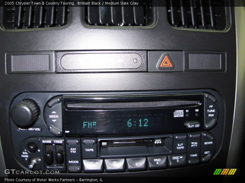 Brilliant Black / Medium Slate Gray 2005 Chrysler Town & Country Touring