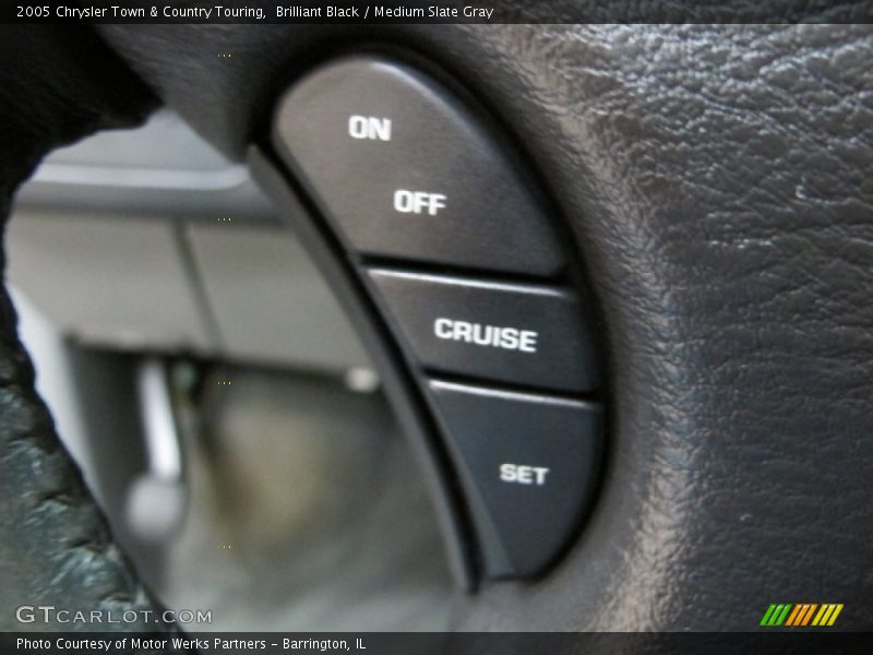 Brilliant Black / Medium Slate Gray 2005 Chrysler Town & Country Touring