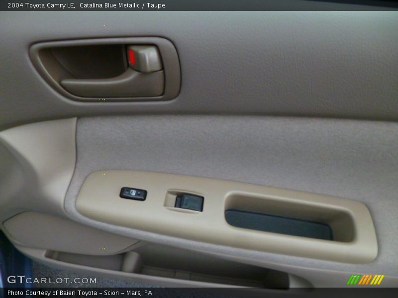 Catalina Blue Metallic / Taupe 2004 Toyota Camry LE