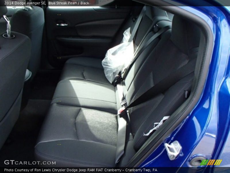 Blue Streak Pearl / Black 2014 Dodge Avenger SE
