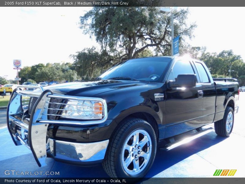 Black / Medium Flint/Dark Flint Grey 2005 Ford F150 XLT SuperCab
