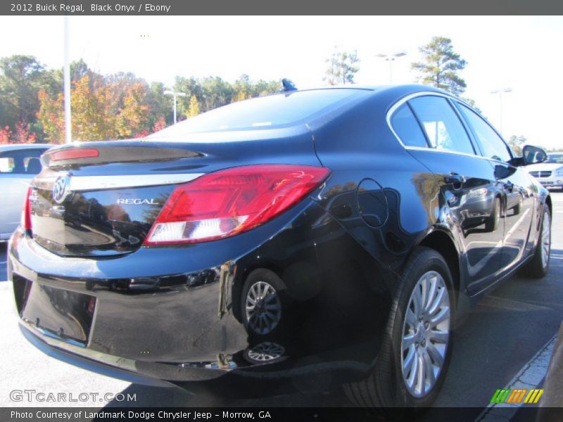 Black Onyx / Ebony 2012 Buick Regal