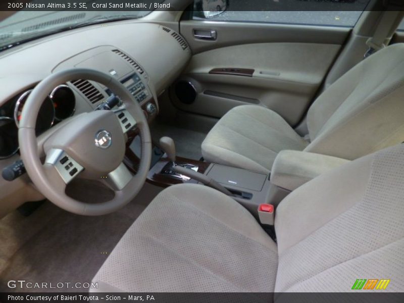 Coral Sand Metallic / Blond 2005 Nissan Altima 3.5 SE