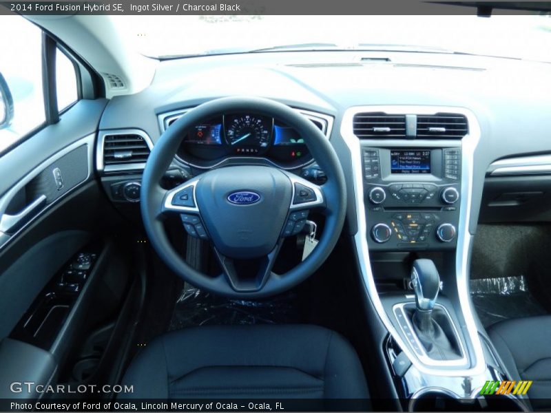 Dashboard of 2014 Fusion Hybrid SE