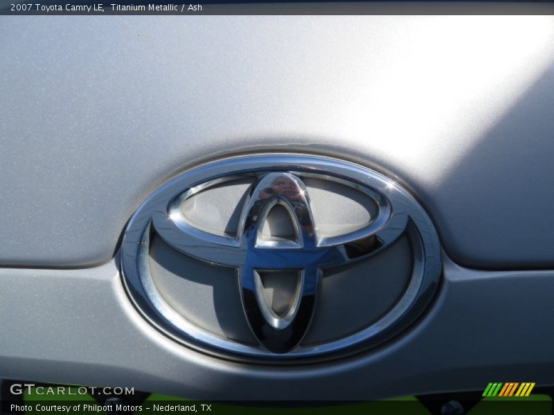 Titanium Metallic / Ash 2007 Toyota Camry LE