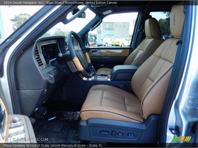 Front Seat of 2014 Navigator 4x2