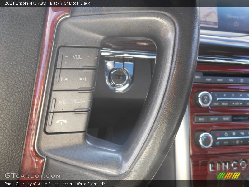Black / Charcoal Black 2011 Lincoln MKS AWD