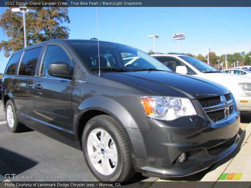 Front 3/4 View of 2012 Grand Caravan Crew