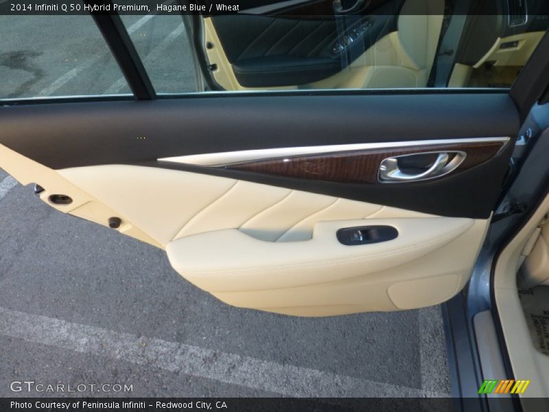 Door Panel of 2014 Q 50 Hybrid Premium