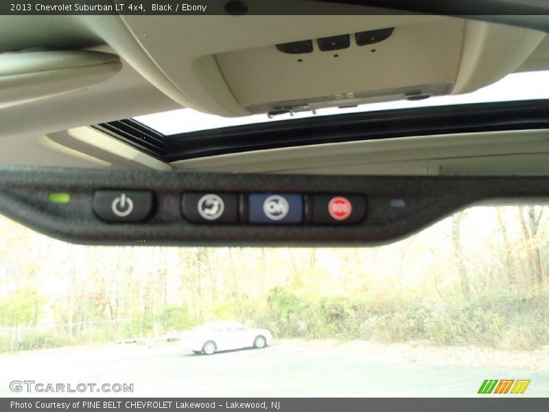 Black / Ebony 2013 Chevrolet Suburban LT 4x4