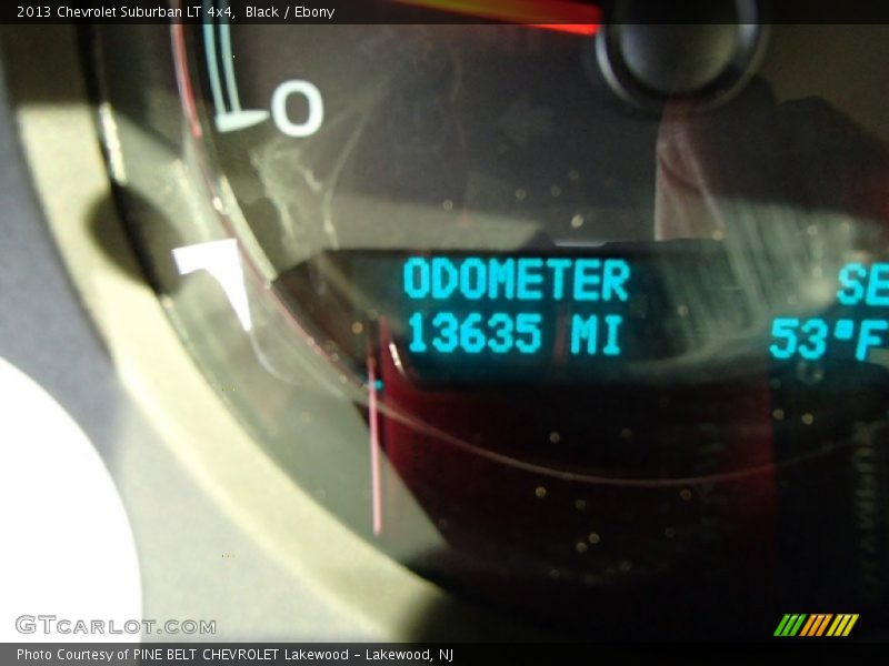 Black / Ebony 2013 Chevrolet Suburban LT 4x4