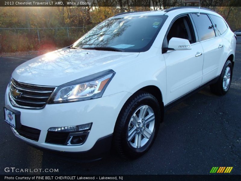 White / Ebony 2013 Chevrolet Traverse LT AWD