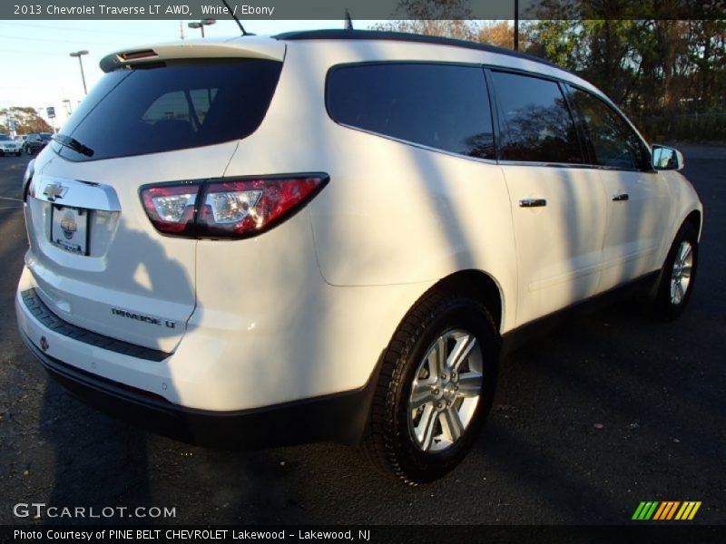White / Ebony 2013 Chevrolet Traverse LT AWD