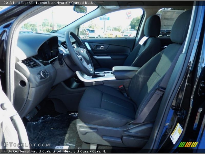 Tuxedo Black Metallic / Charcoal Black 2013 Ford Edge SE