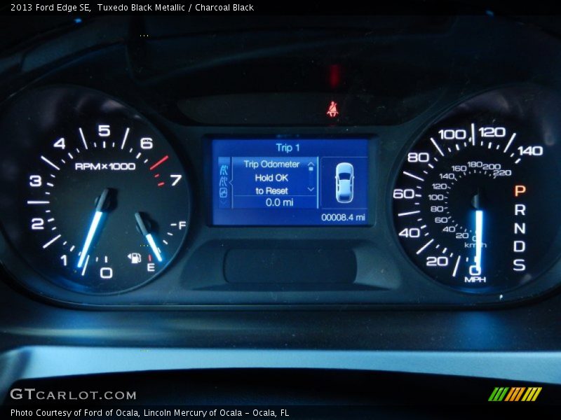 Tuxedo Black Metallic / Charcoal Black 2013 Ford Edge SE