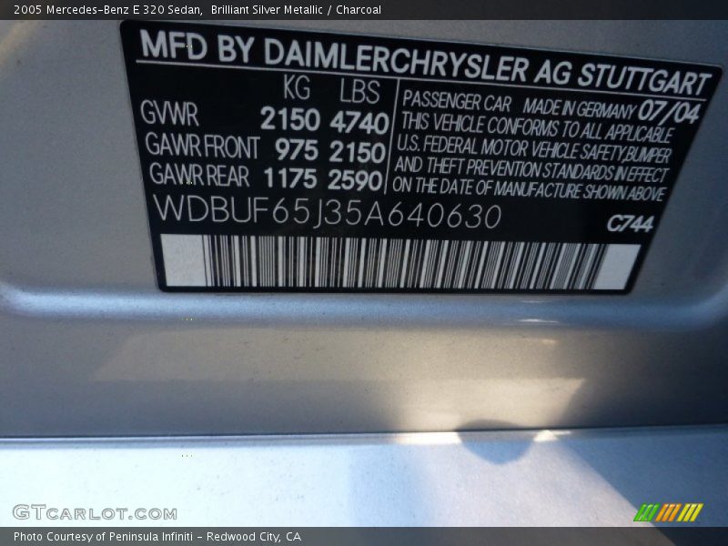 Brilliant Silver Metallic / Charcoal 2005 Mercedes-Benz E 320 Sedan