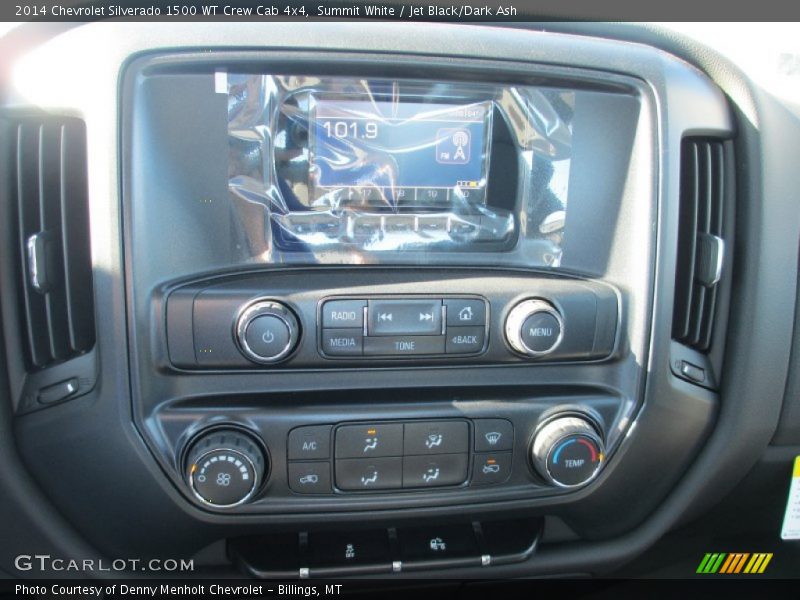 Controls of 2014 Silverado 1500 WT Crew Cab 4x4