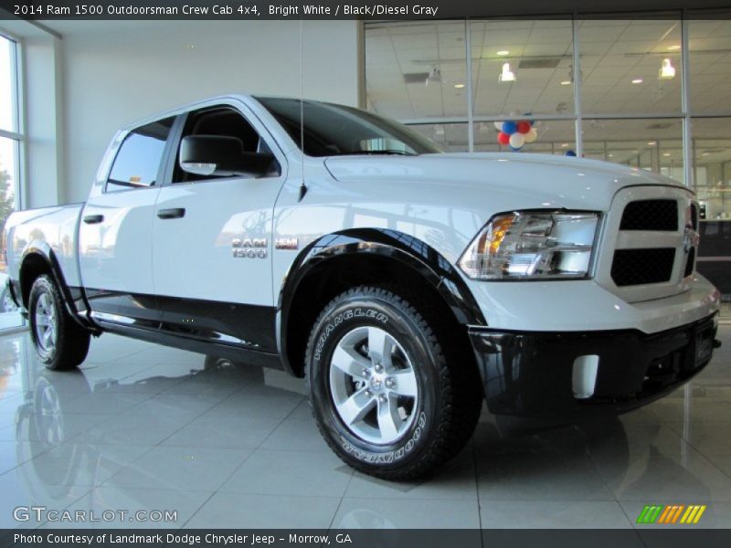 Front 3/4 View of 2014 1500 Outdoorsman Crew Cab 4x4