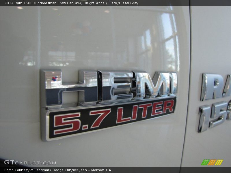 Bright White / Black/Diesel Gray 2014 Ram 1500 Outdoorsman Crew Cab 4x4