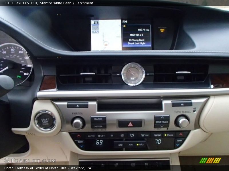 Starfire White Pearl / Parchment 2013 Lexus ES 350