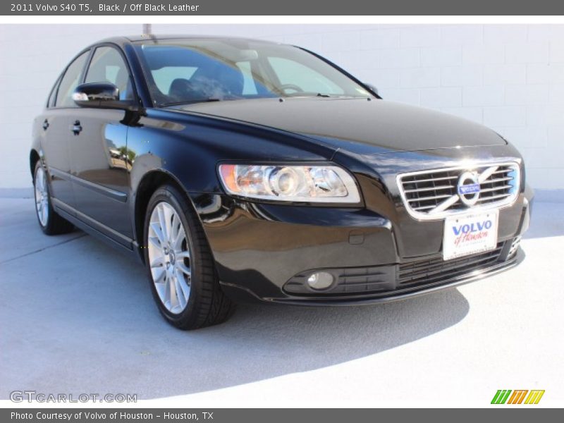 Black / Off Black Leather 2011 Volvo S40 T5