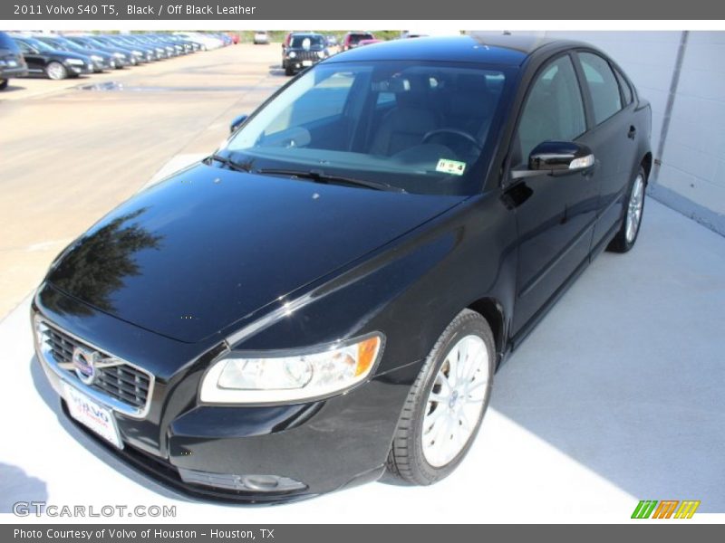 Black / Off Black Leather 2011 Volvo S40 T5