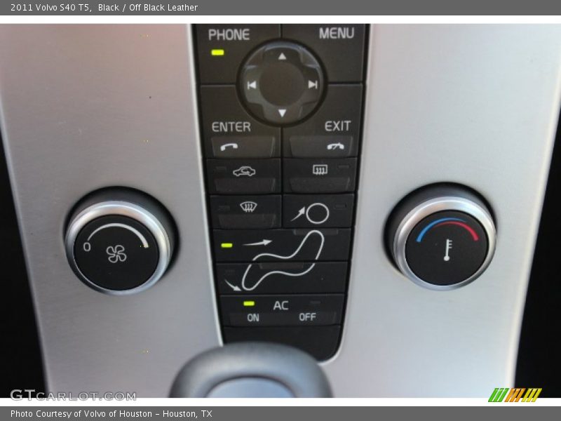 Black / Off Black Leather 2011 Volvo S40 T5