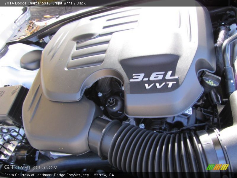 Bright White / Black 2014 Dodge Charger SXT