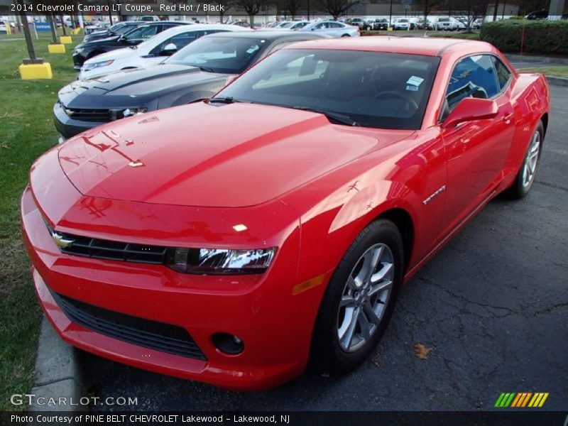 Front 3/4 View of 2014 Camaro LT Coupe