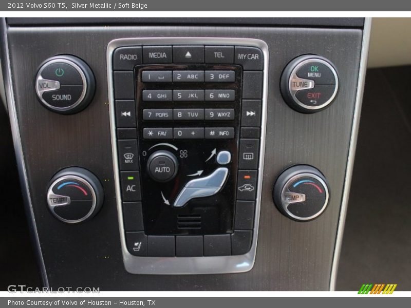 Silver Metallic / Soft Beige 2012 Volvo S60 T5
